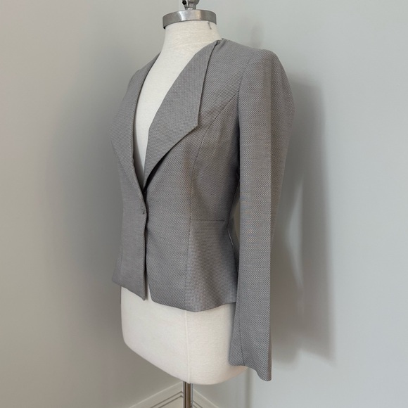 WHITE HOUSE BLACK MARKET Herringbone Suiting Blazer - Picture 5 of 13